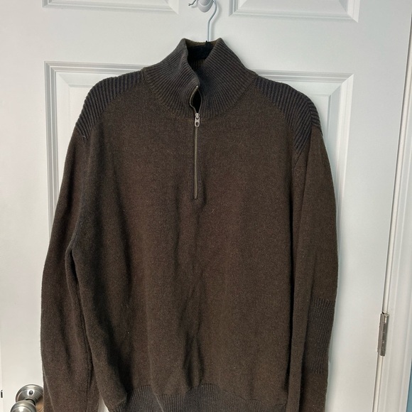 Men's GAP Quarter Zip Sweater | Men's Sweater | GAP Sweater | Winter Sweater - Picture 2 of 10